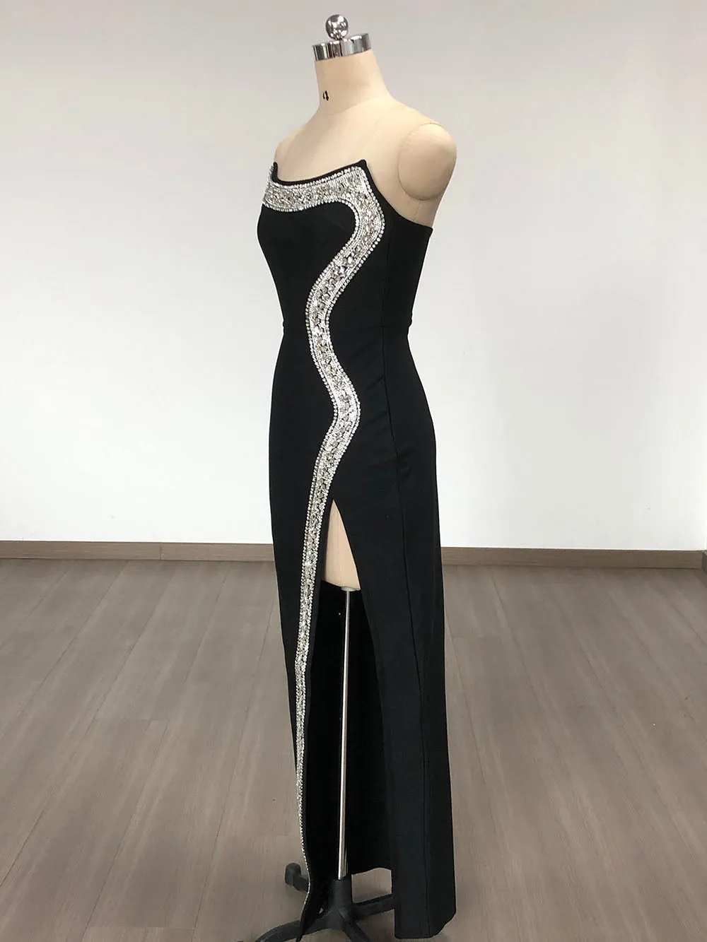 Amber-embellished Bandage Gown in Black Gloria Lanvin