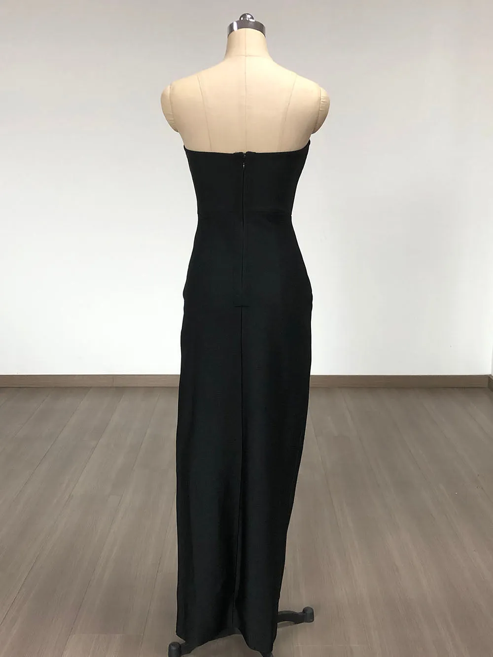 Amber-embellished Bandage Gown in Black Gloria Lanvin