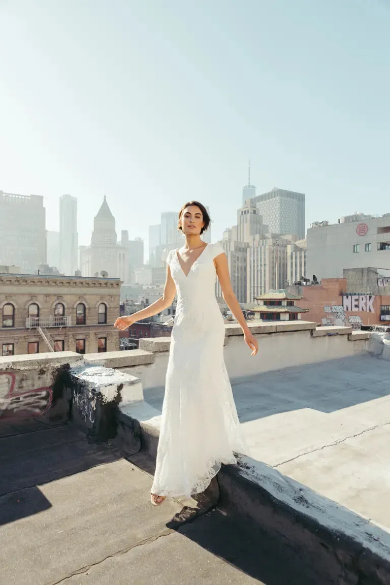 Best-Selling BHLDN Jenny Yoo Tierney Gown  Stylish & Comfortable