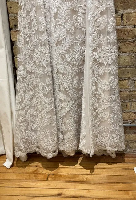 Bestseller BHLDN Tadashi Shoji Lyra Gown no  Last Chance!