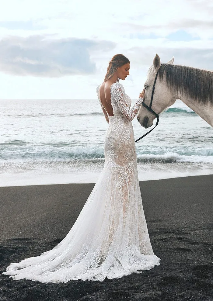 Bestseller Pronovias Panjin Gown  Almost Gone!