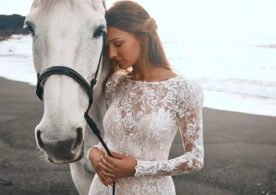 Bestseller Pronovias Panjin Gown  Almost Gone!