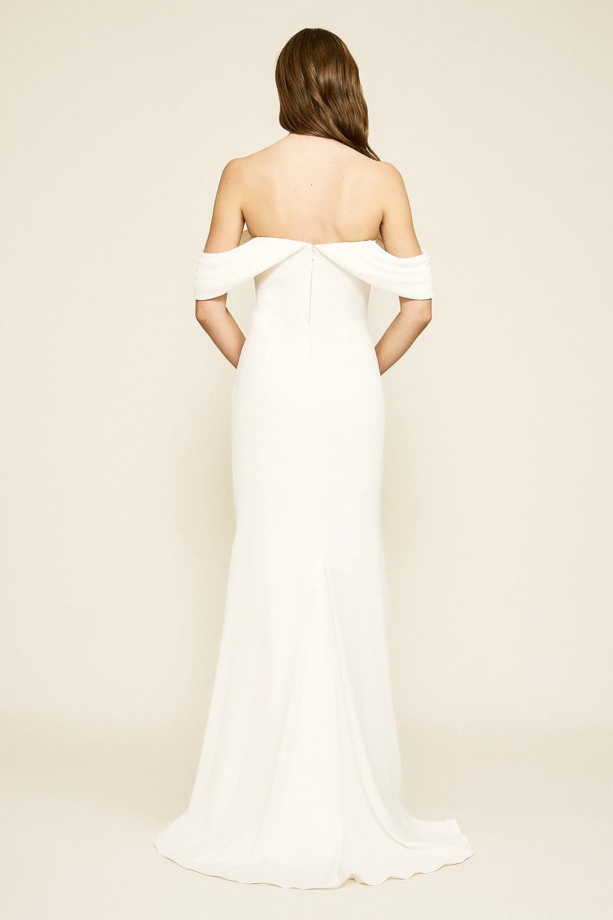 Bestseller Tadashi Shoji Amy Gown  Stylish & Comfortable