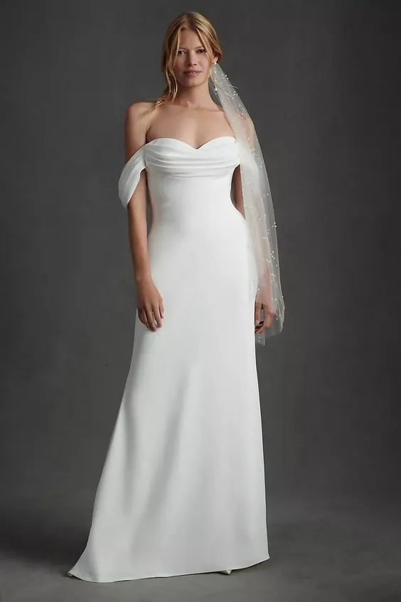 Bestseller Tadashi Shoji Amy Gown  Stylish & Comfortable