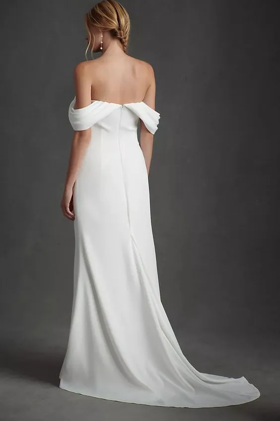 Bestseller Tadashi Shoji Amy Gown  Stylish & Comfortable