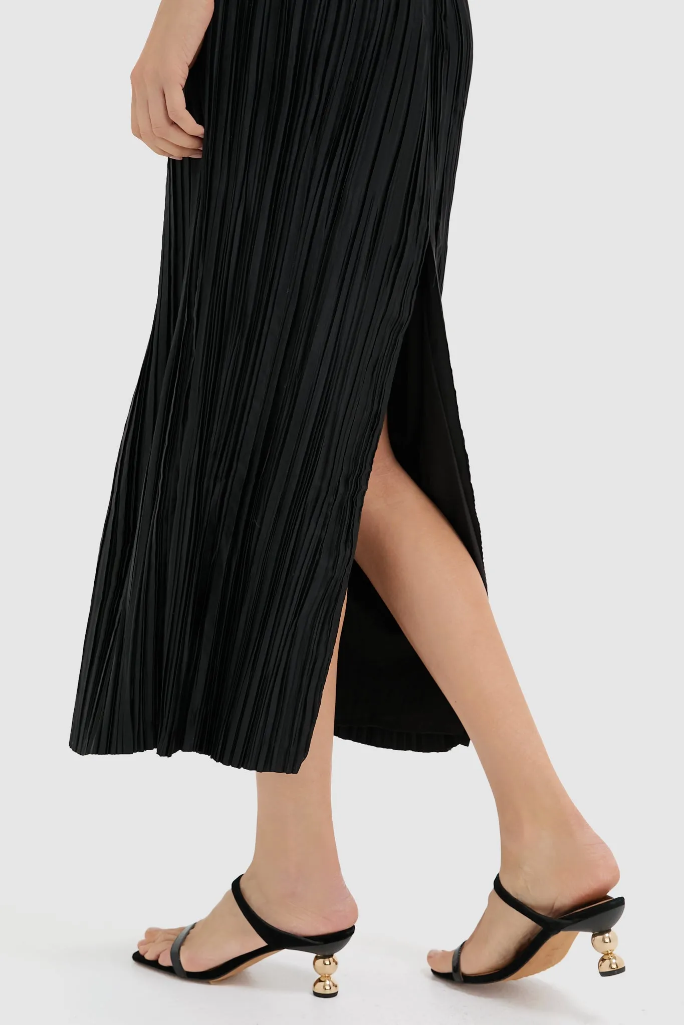 Black Ashika Gown