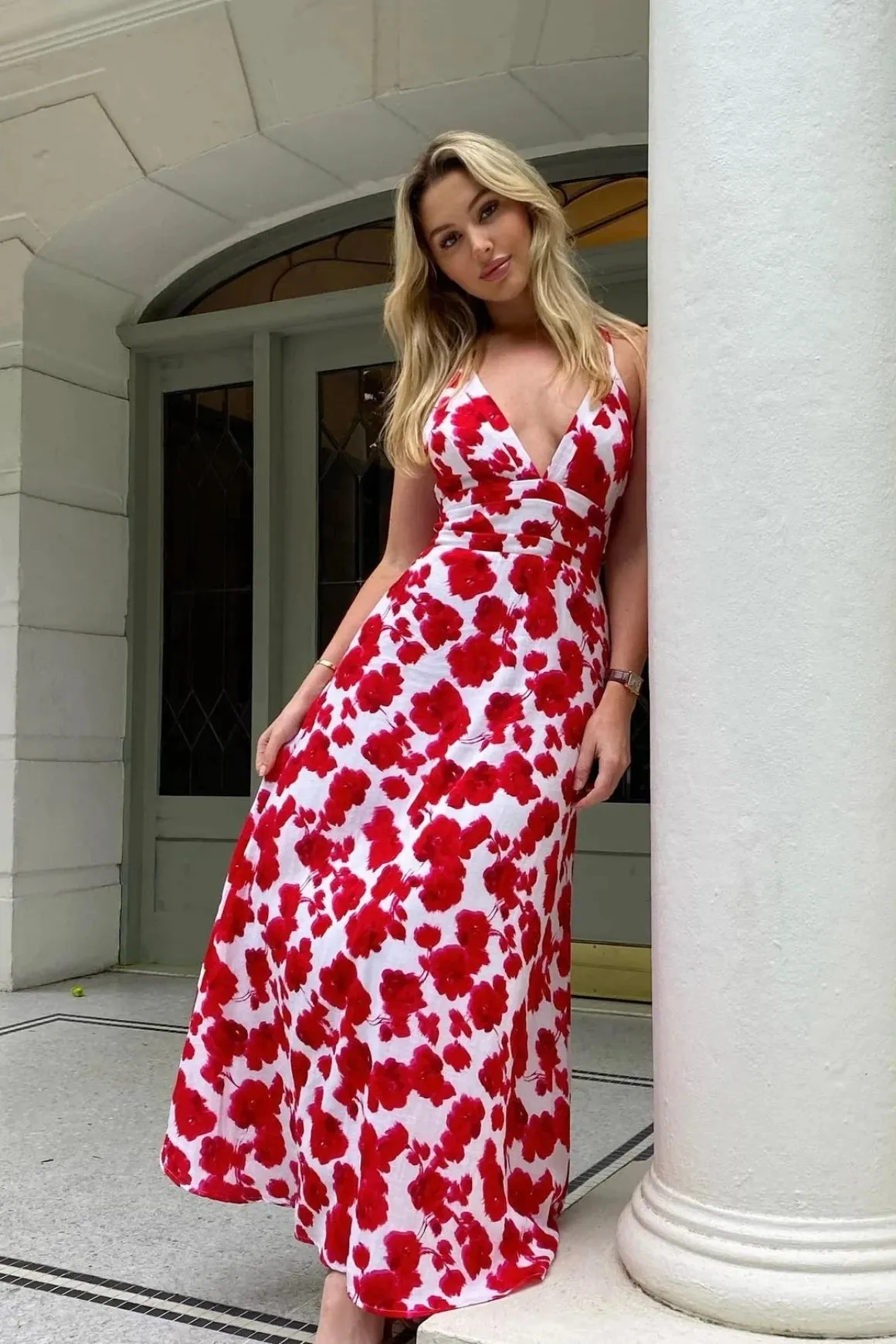 Bonita Vee Dress