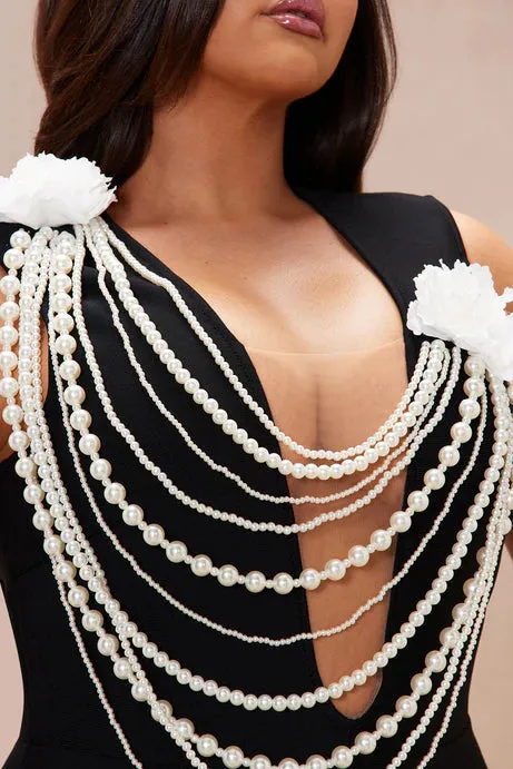 Cheyenne Pearl Bandage Gown in Black Gloria Lanvin
