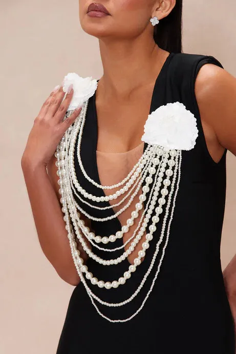 Cheyenne Pearl Bandage Gown in Black Gloria Lanvin