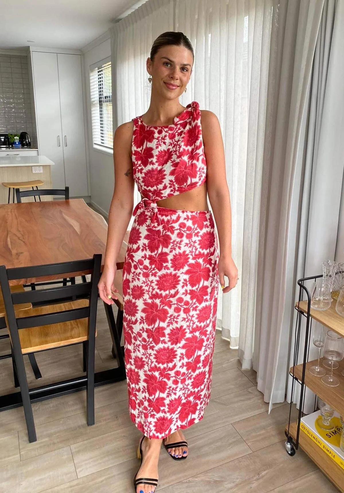 Cinta Knot Dress