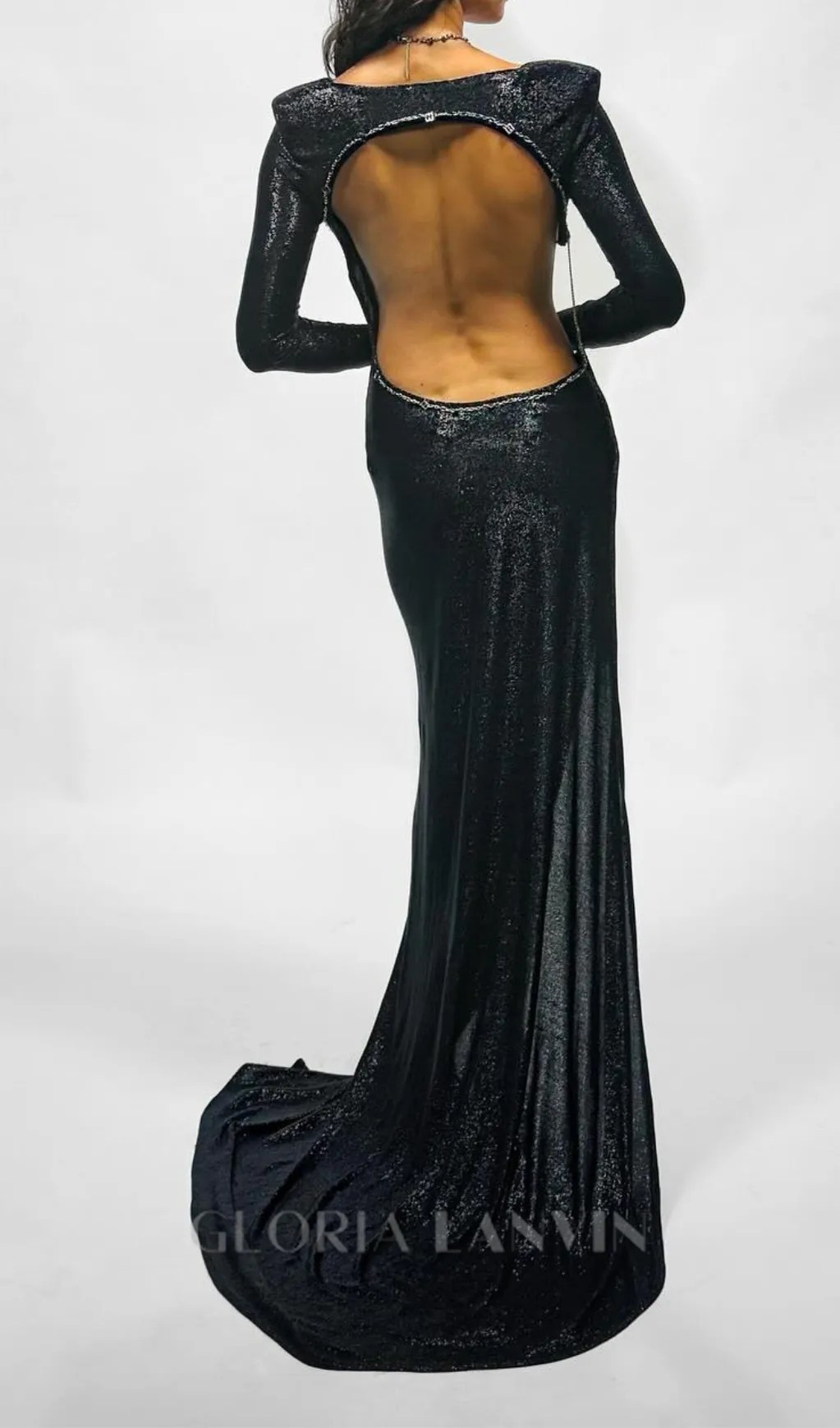CUT OUT BACKLESS GOWN IN BLACK Gloria Lanvin