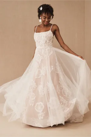 Doorbuster Wtoo by Watters Lizbeth Gown  Stylish & Comfortable