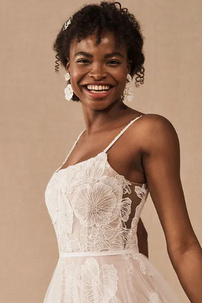 Doorbuster Wtoo by Watters Lizbeth Gown  Stylish & Comfortable