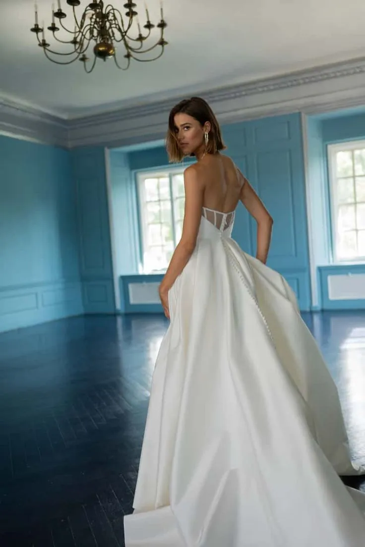 Editors Pick Jenny Yoo Mollie Gown  Last Chance!
