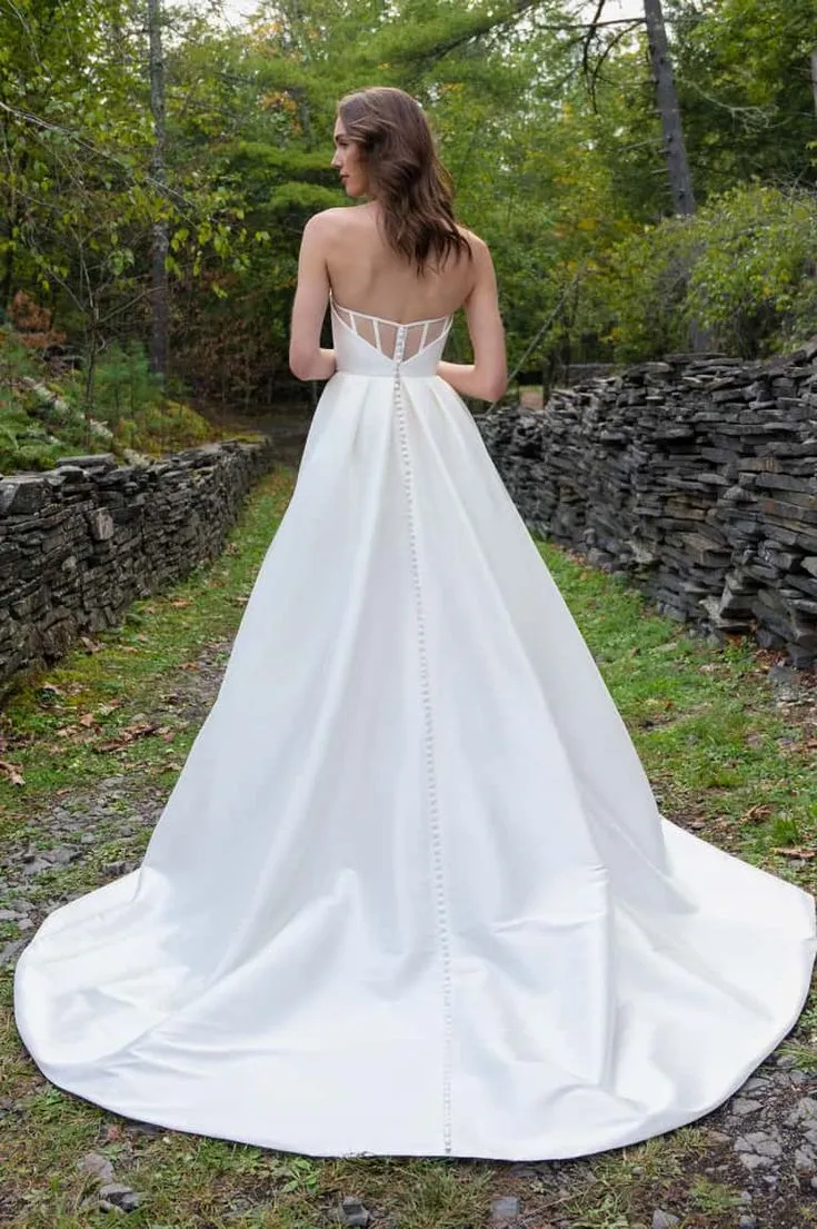 Editors Pick Jenny Yoo Mollie Gown  Last Chance!