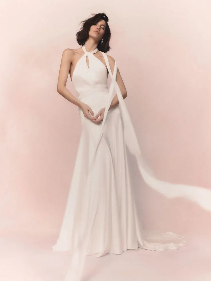 Editors Pick Pronovias Antalya Gown  Going Fast!