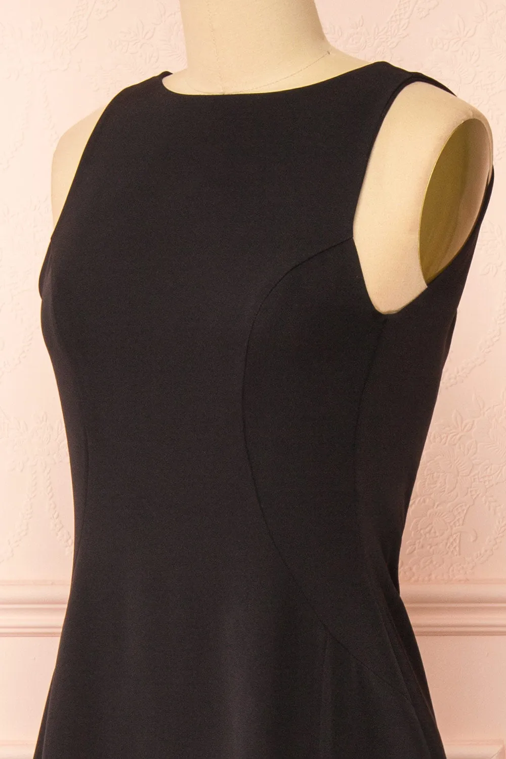 Elenova Black | High Neck Gown w/ Train