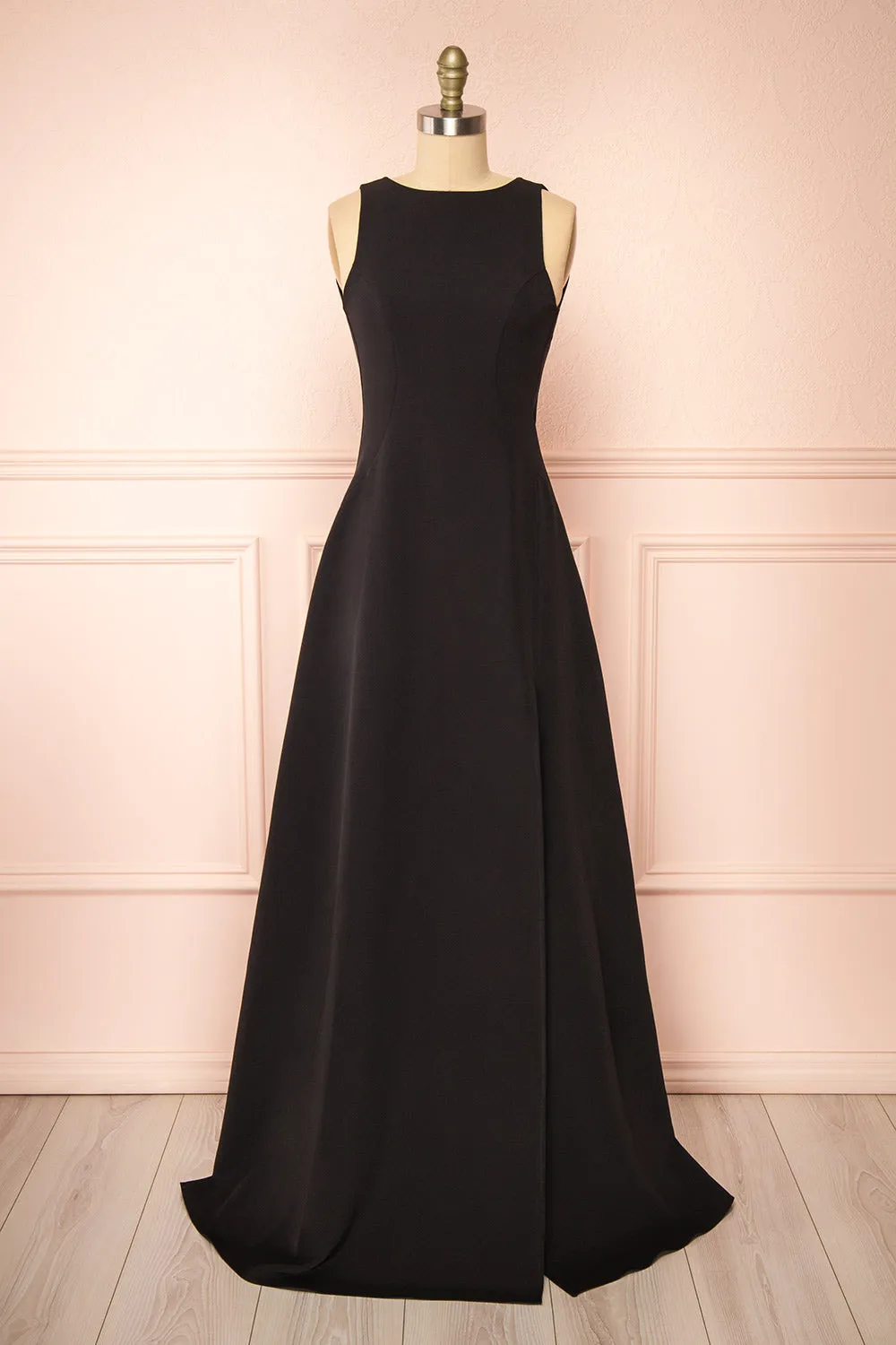 Elenova Black | High Neck Gown w/ Train