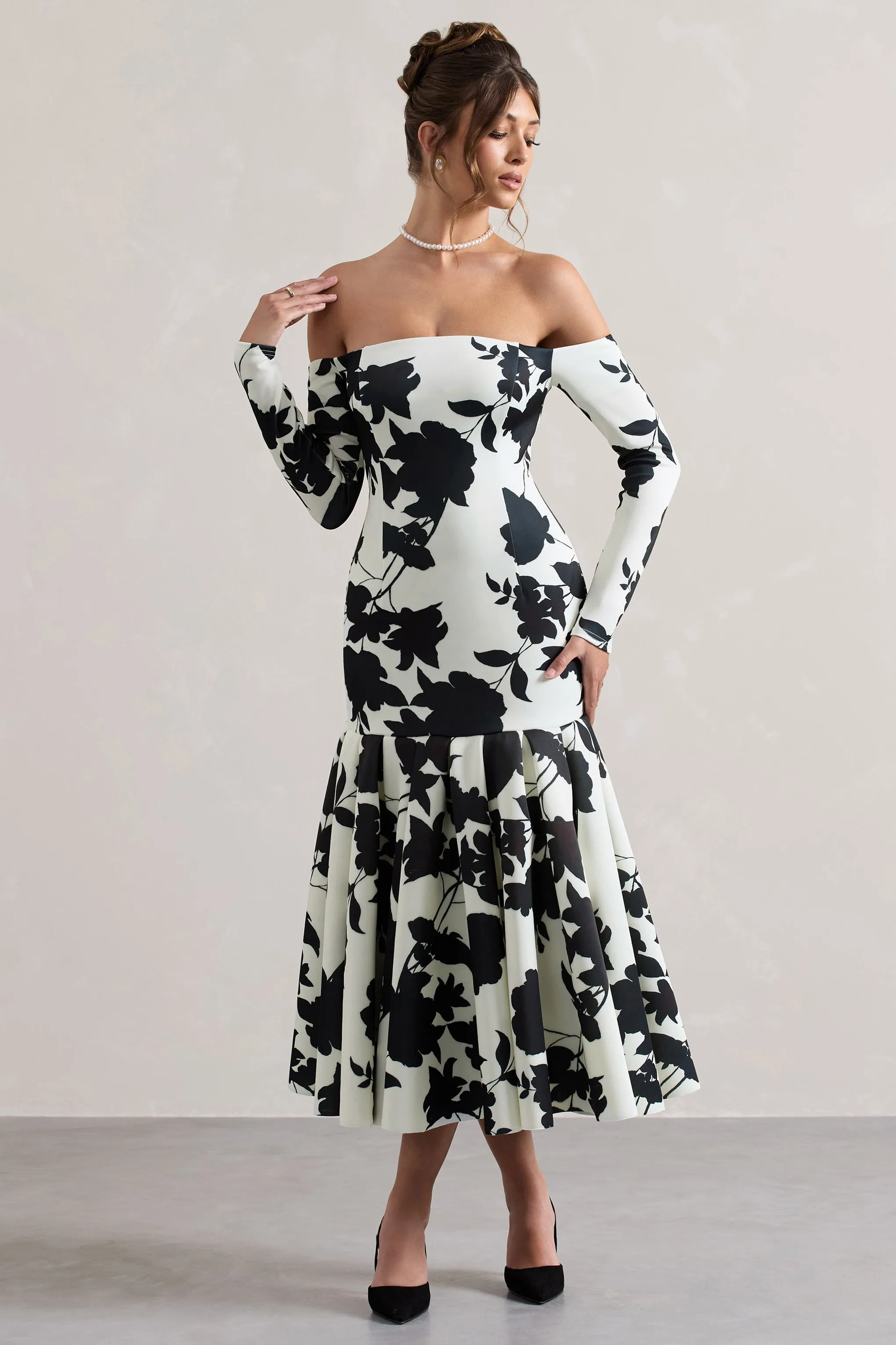 Elite | Cream Floral Print Bardot Maxi Dress With Volume Hem Club L London