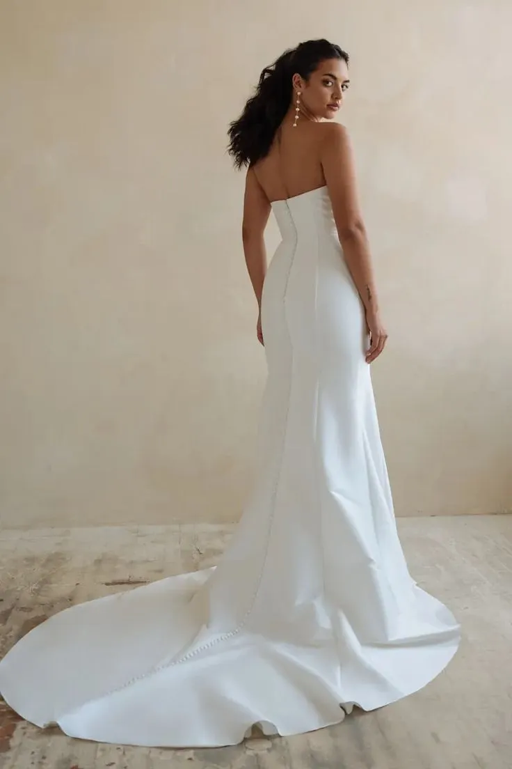 Final Few Jenny Yoo Bellamy Gown  Today Only!