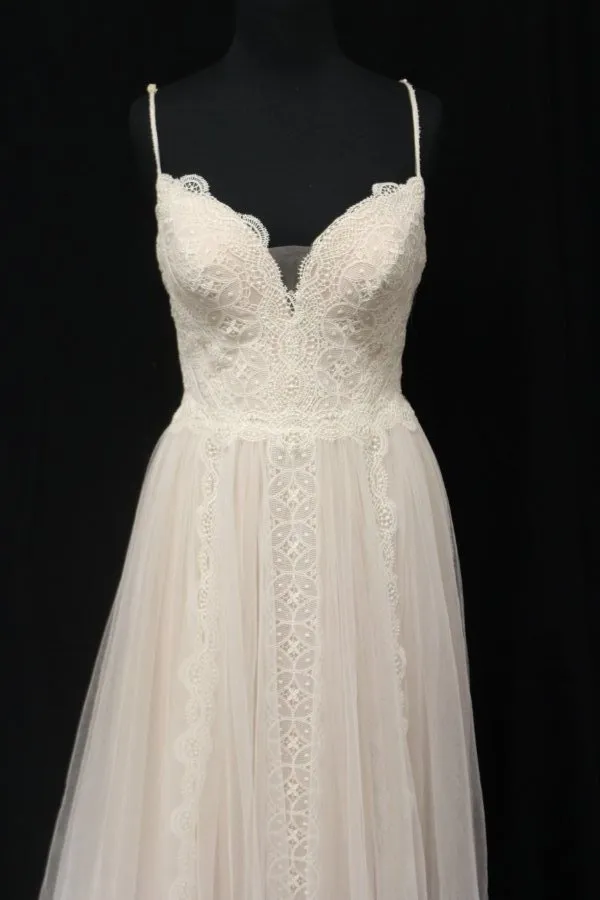 Final Few Sottero and Midgley - Olson Sample Gown  Going Fast!