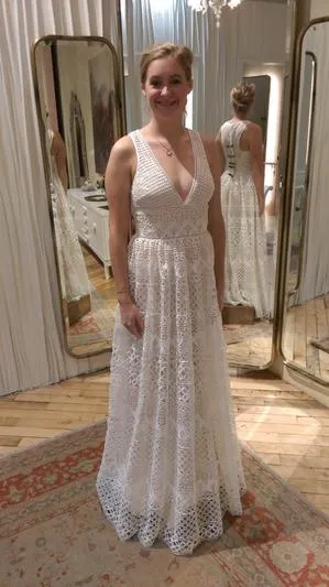 Flash Sale BHLDN Etoile Teagan Gown  Last Chance!