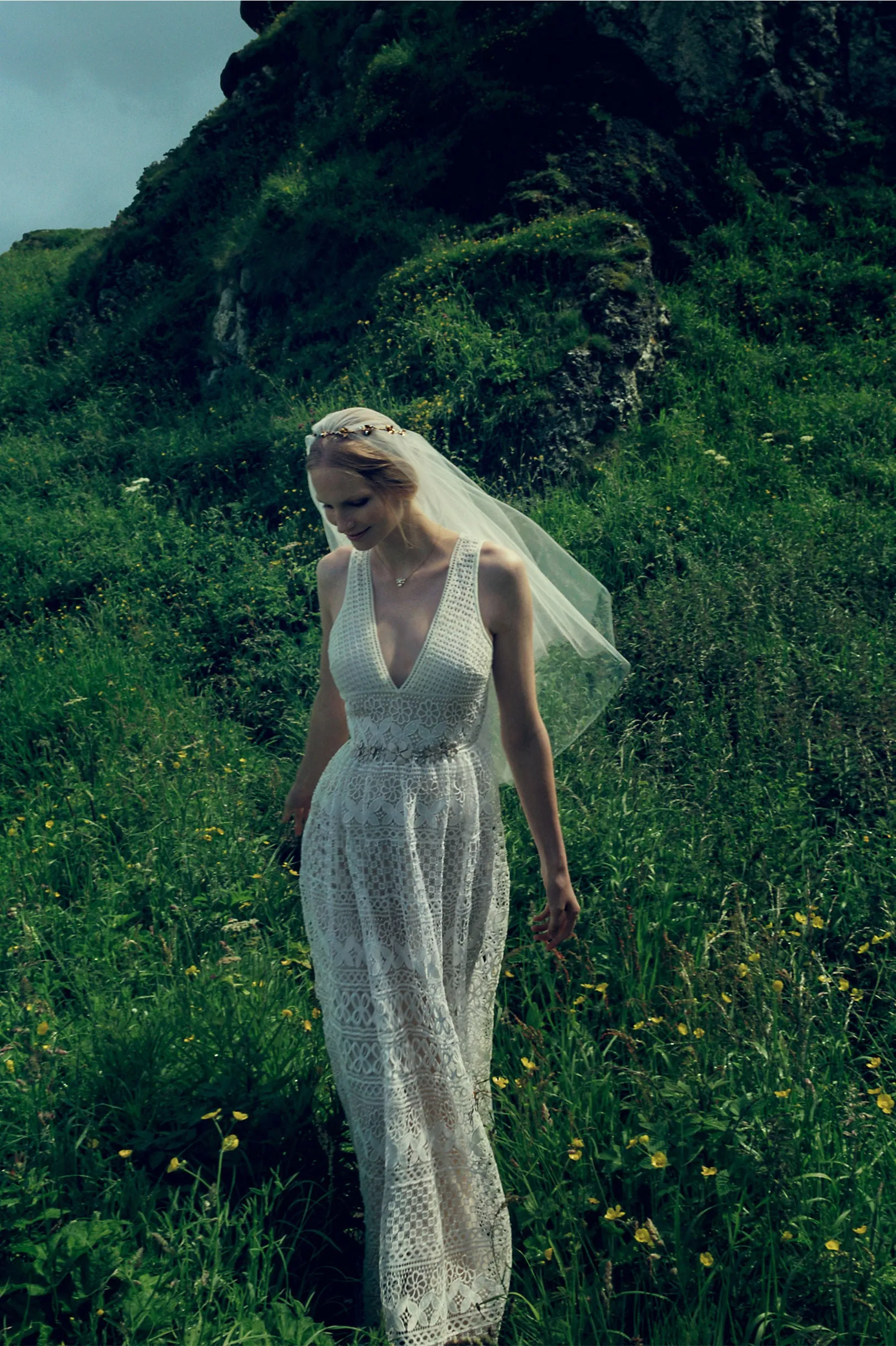 Flash Sale BHLDN Etoile Teagan Gown  Last Chance!