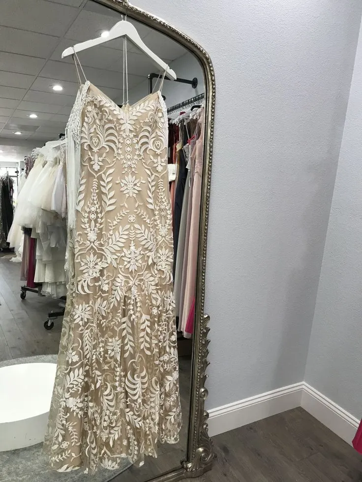 Flash Sale Willowby by Watters Dakota Gown  Limited Release!