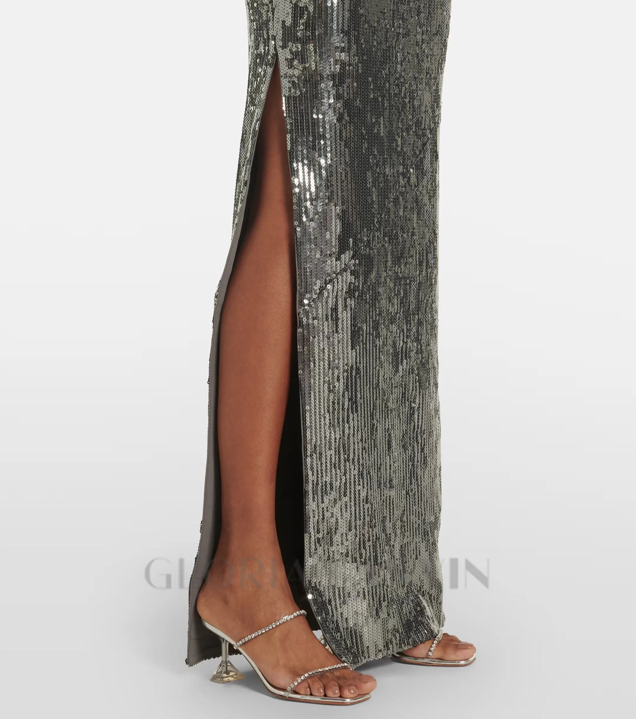 Floral-appliqu sequin gown in silver Gloria Lanvin
