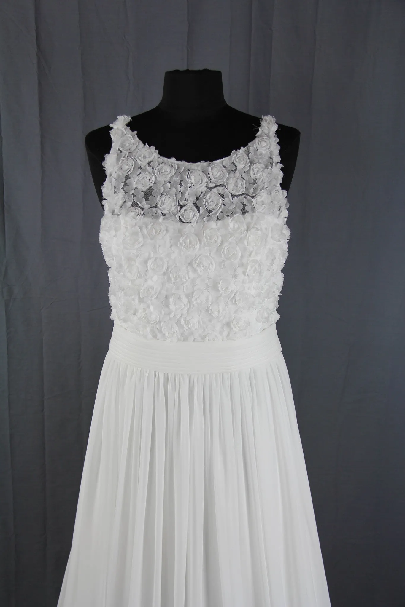 Hot Deal San Patrick - Australia Sample Gown  Going Fast!