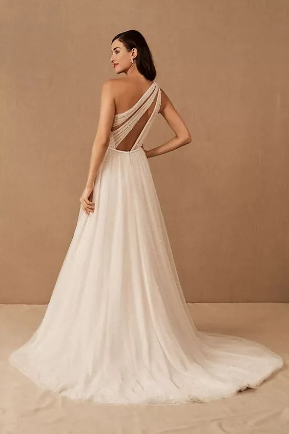 Insta-Worthy Hayley Paige Pearl Gown  Almost Sold Out!
