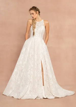 Insta-Worthy Hayley Paige - Suki Sample Gown  Stylish & Comfortable