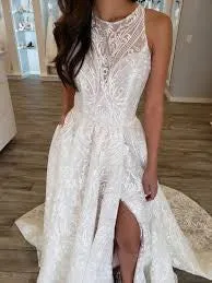 Insta-Worthy Hayley Paige - Suki Sample Gown  Stylish & Comfortable