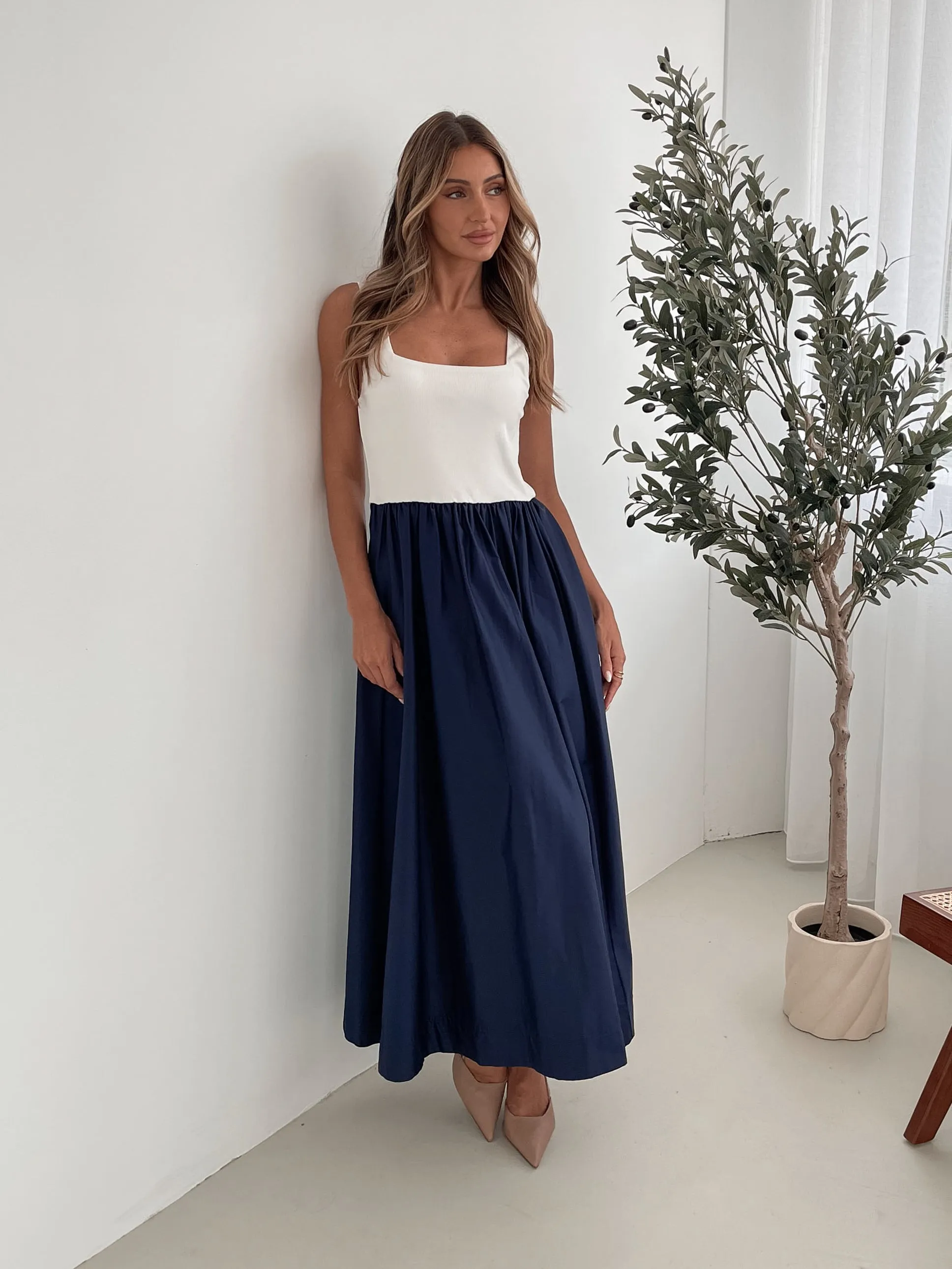 Latoya Dress - Navy