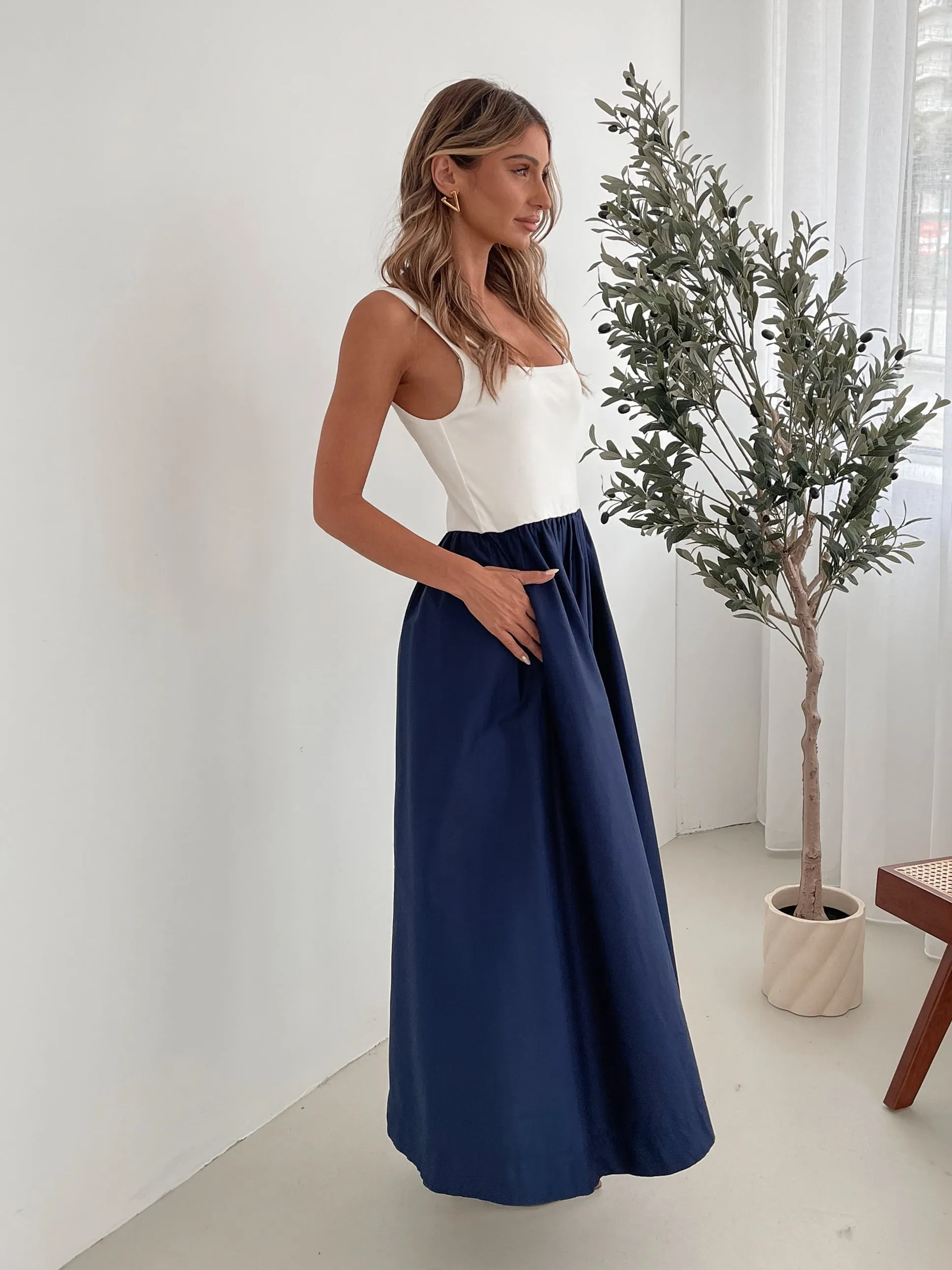 Latoya Dress - Navy
