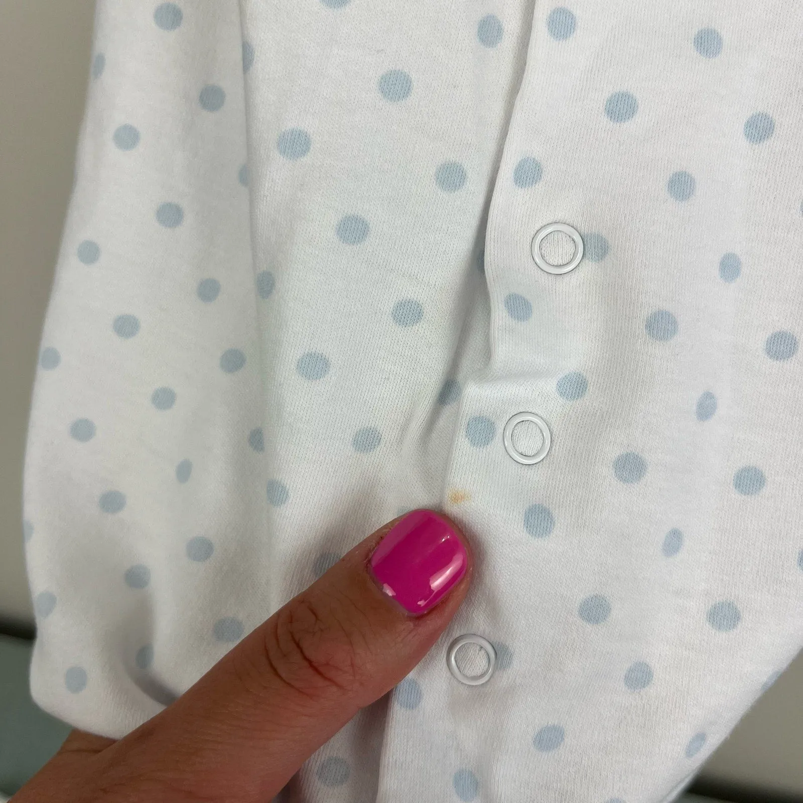 Limited Edition Kissy Kissy Blue Polka Dot Giraffe Converter Sleep Gown Small  Stylish & Comfortable
