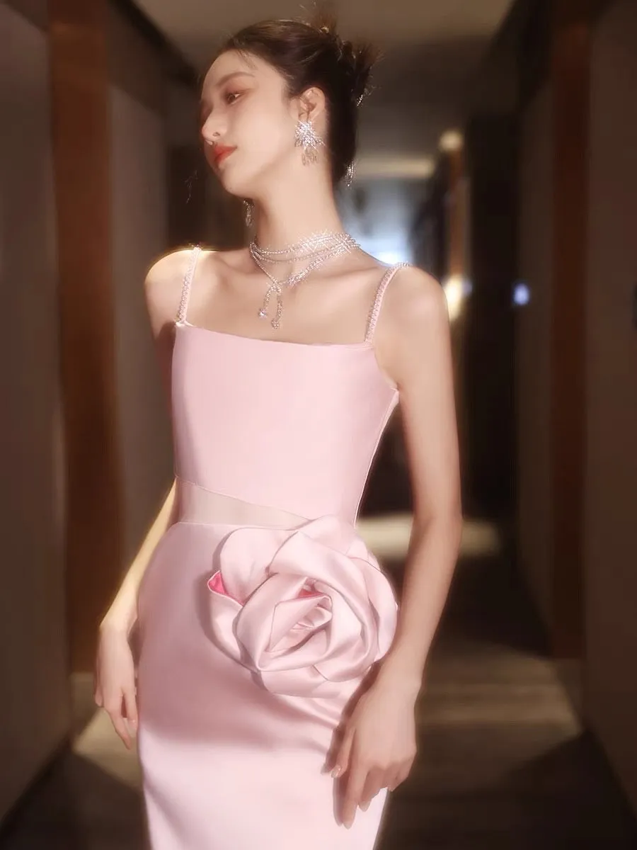 Marisol flower embellished Gown in pink Gloria Lanvin