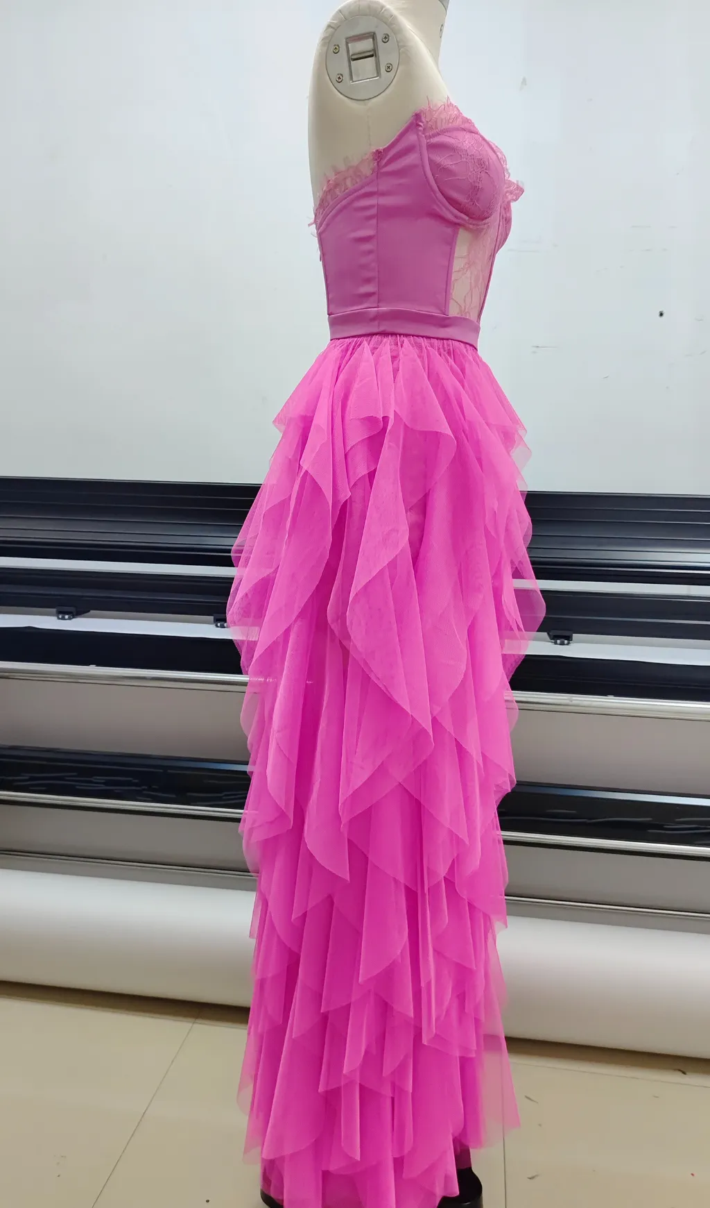 PINK STRAPLESS LACE PATCHWORK MESH MAXI DRESS Gloria Lanvin