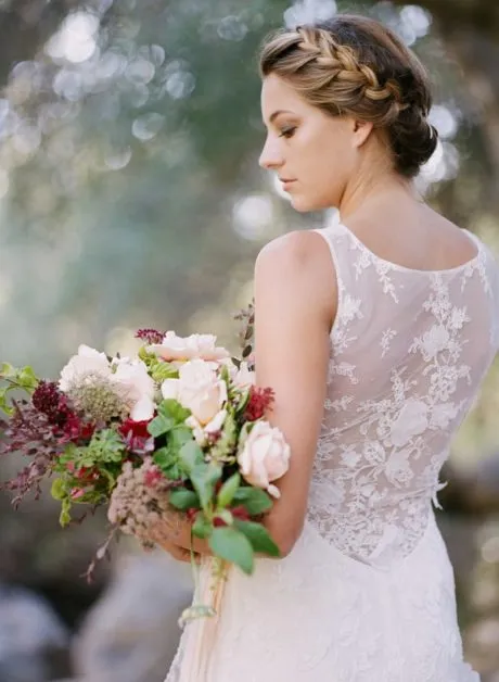 Top Rated Claire Pettibone Magnolia Gown  Today Only!