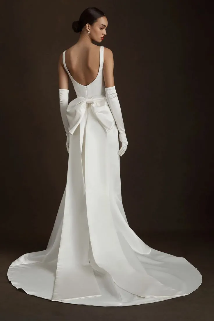 Top Rated Wtoo Lourdes Laurie Gown  Last Chance!