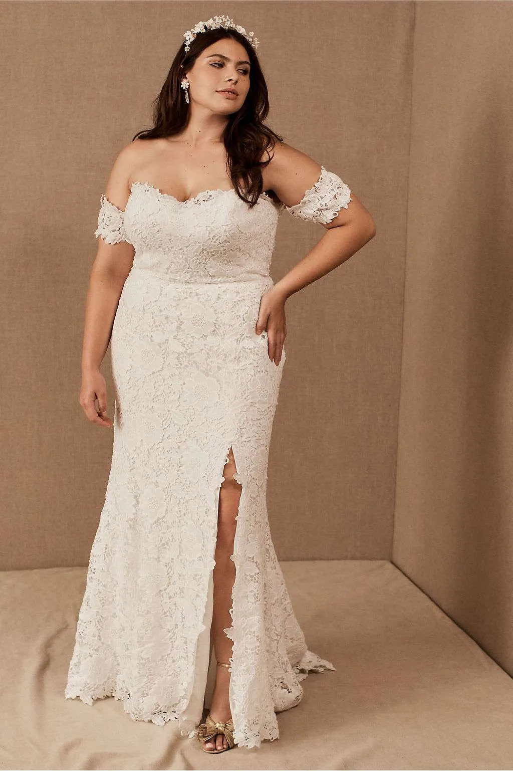 Trending Now BHLDN Willowby Gambelle Gown  Last Few Pieces!