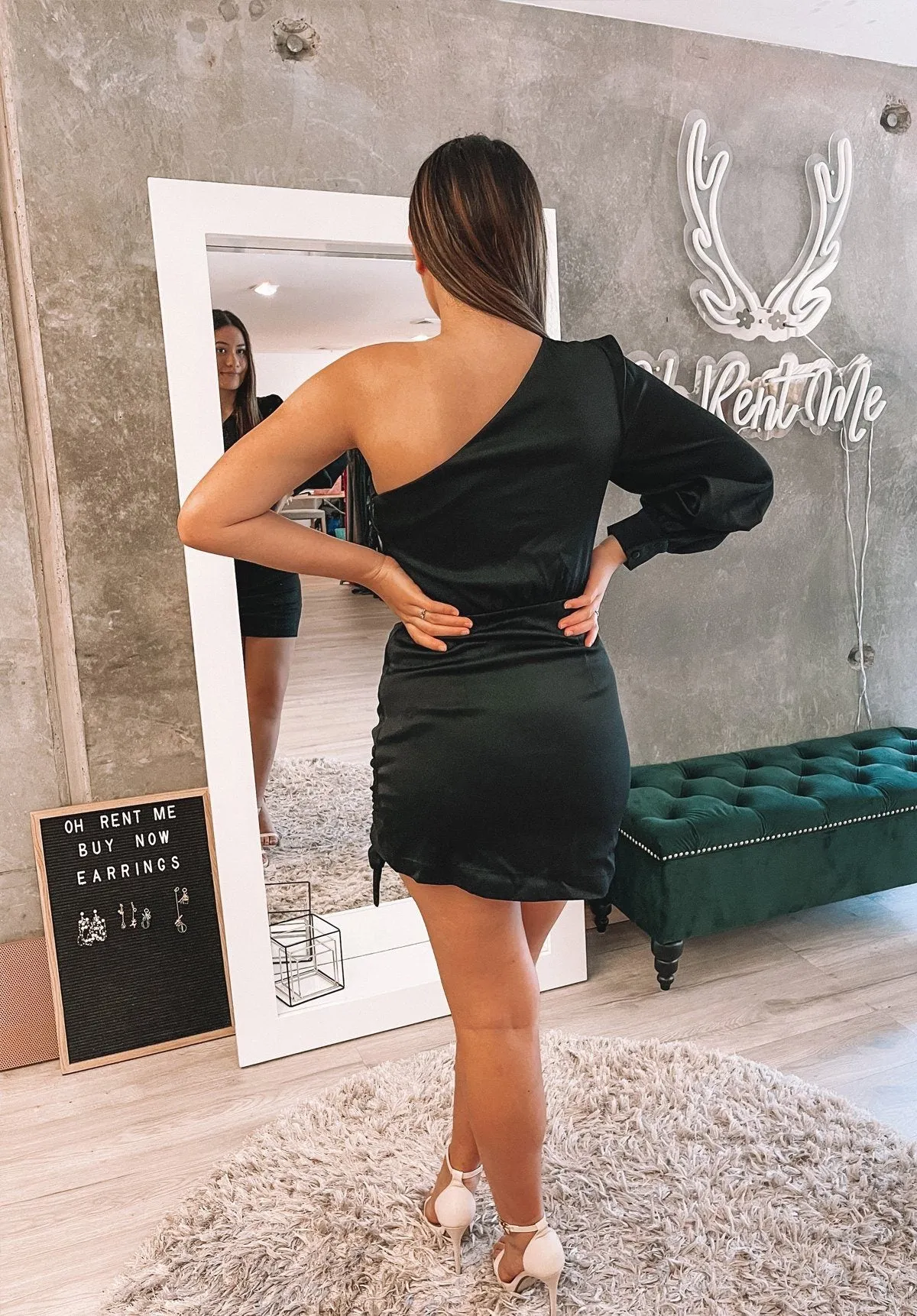 Vangeline Dress - Black