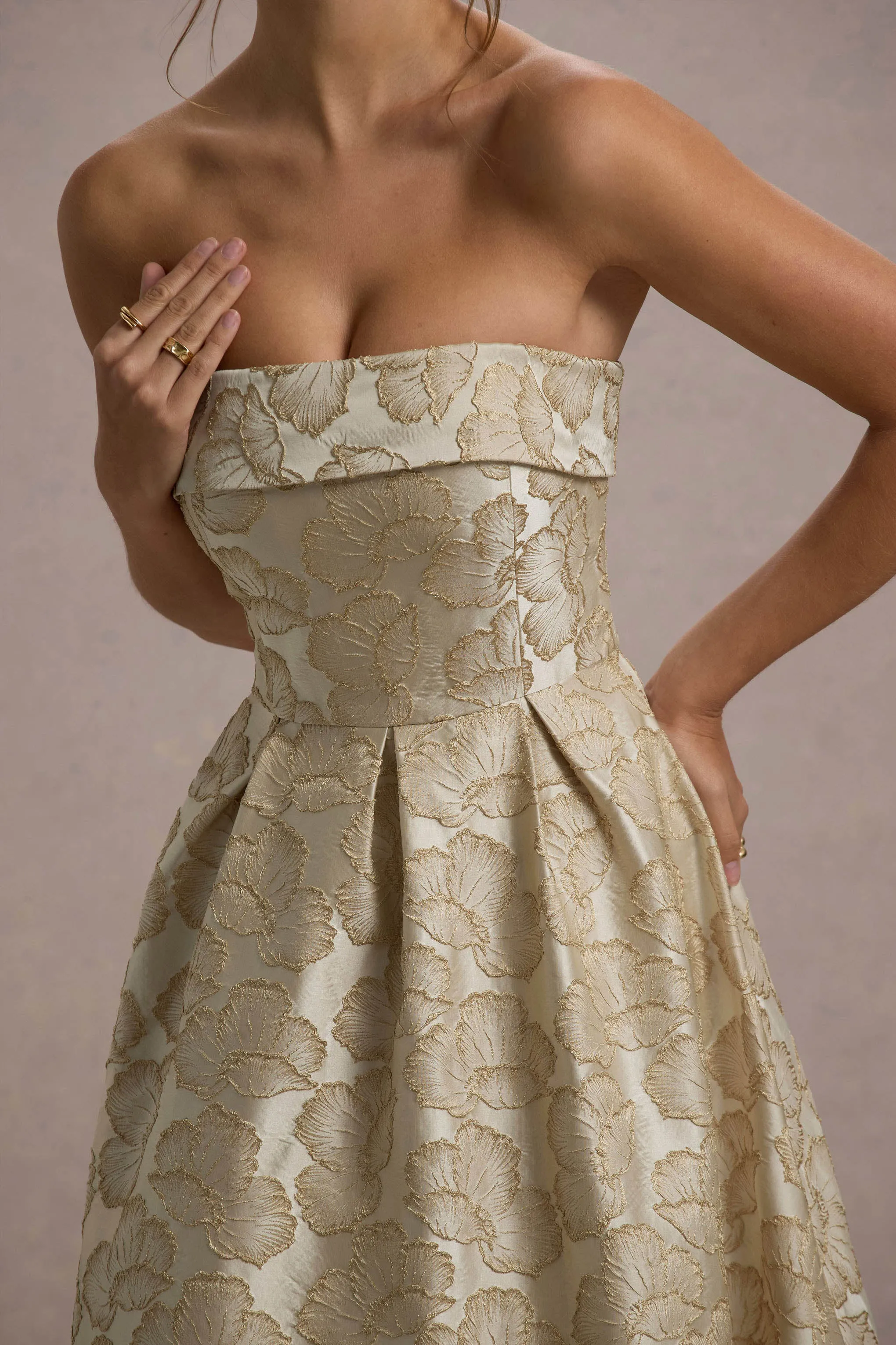 Zuma | Gold Metallic Jacquard Strapless Midi Dress Club L London